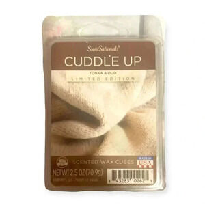 ScentSationals Cuddle Up-Tonka & Oud Scented Wax Cubes -Tart Melt -6 Cubes